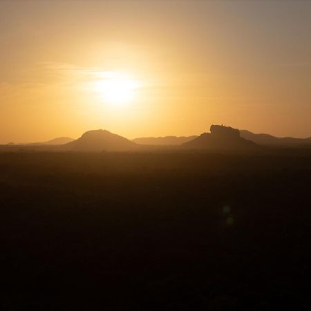 Ayugiri Ayurveda Wellness Resort Sigiriya Exteriér fotografie